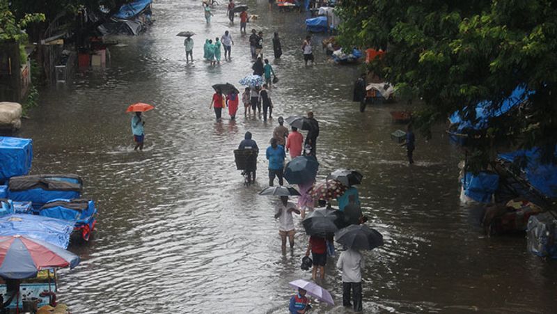 Weather update heavy rainfall in Kolkata and Bengal RTB