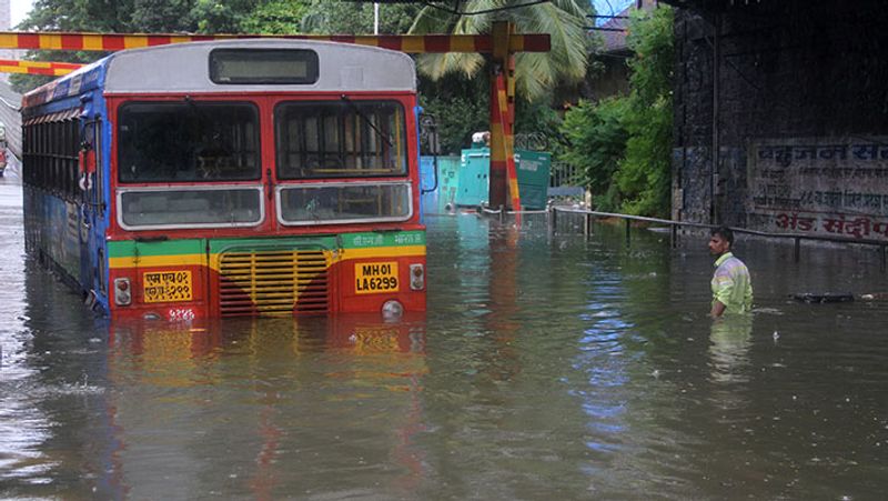 Mumbai Flooded After Heavy Overnight Rain Trains Suspended BSS