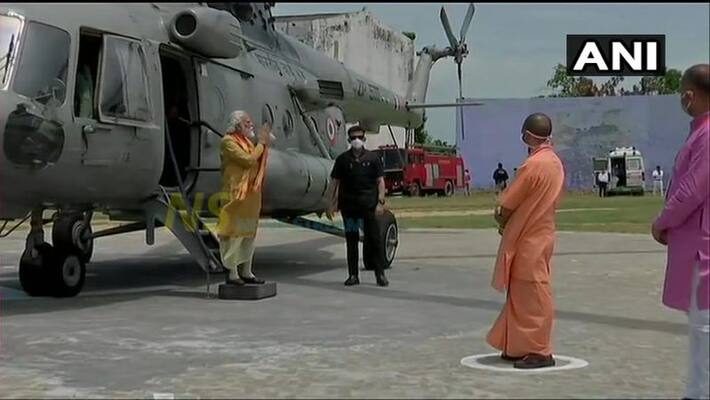 Prime Minister Modi in Ayodhya, Hindus in flood of happiness Prime Minister Modi in Ayodhya, Hindus in flood of happiness