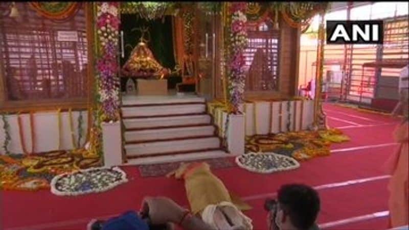 অযোধ্যা থেকে রামমন্দিরের ভূমি পুজোর অনুষ্ঠান সরাসরি সম্প্রচার করেছিল দূরদর্শন। ভারত ছাড়াও এই অনুষ্ঠান দেখা গিয়েছিল মার্কিন যুক্তরাষ্ট্র, কানাডা, অস্ট্রেলিয়া, ফ্রান্স, থাইল্যান্ড নেপালসহ একাধিক দেশে।
