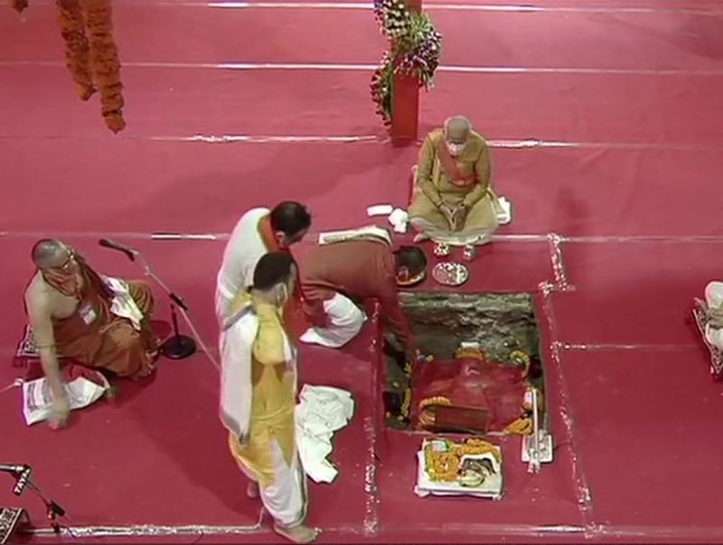 ayodhya ram mandir bhumi pujan pm modi Ayodhya kpn