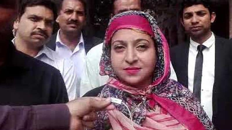 Ludhiana LoveMarriage, Girlfriend did highvoltage drama by climbing high-tension line in Machhliwara kpa