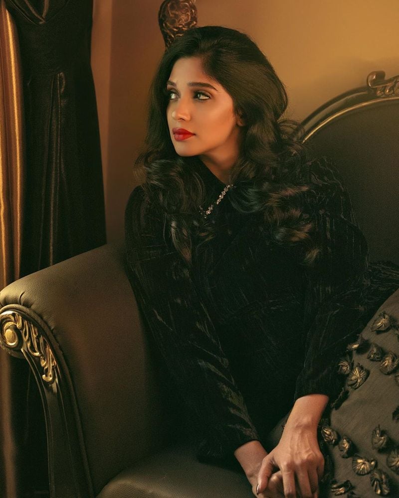 Radhika Apte to Chitrangada Singh: 12 Popular actresses, you didn't know were married RCB