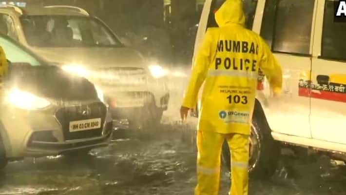 pm modi spoke to cm uddhav thackeray regarding Mumbai rain bsm pm modi spoke to cm uddhav thackeray regarding Mumbai rain bsm