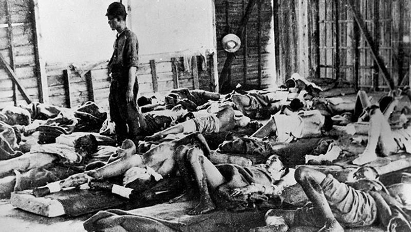 Shocking photos of the Second World War 1945, when the US attacked atomic bombs on the Japanese cities of Hiroshima and Nagasaki kpa