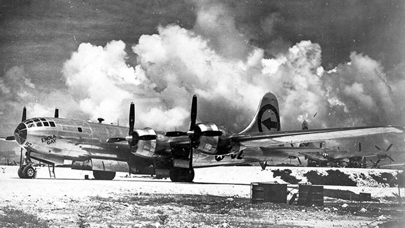 Shocking photos of the Second World War 1945, when the US attacked atomic bombs on the Japanese cities of Hiroshima and Nagasaki kpa
