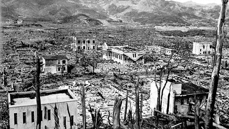 Shocking photos of the Second World War 1945, when the US attacked atomic bombs on the Japanese cities of Hiroshima and Nagasaki kpa