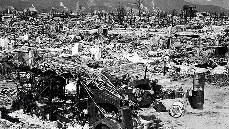 Shocking photos of the Second World War 1945, when the US attacked atomic bombs on the Japanese cities of Hiroshima and Nagasaki kpa