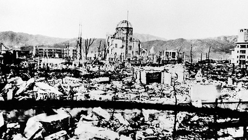 Shocking photos of the Second World War 1945, when the US attacked atomic bombs on the Japanese cities of Hiroshima and Nagasaki kpa