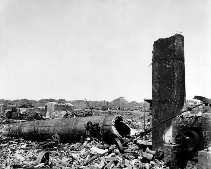 atomic bomb attack on Hiroshima and Nagasaki by america photos KPP