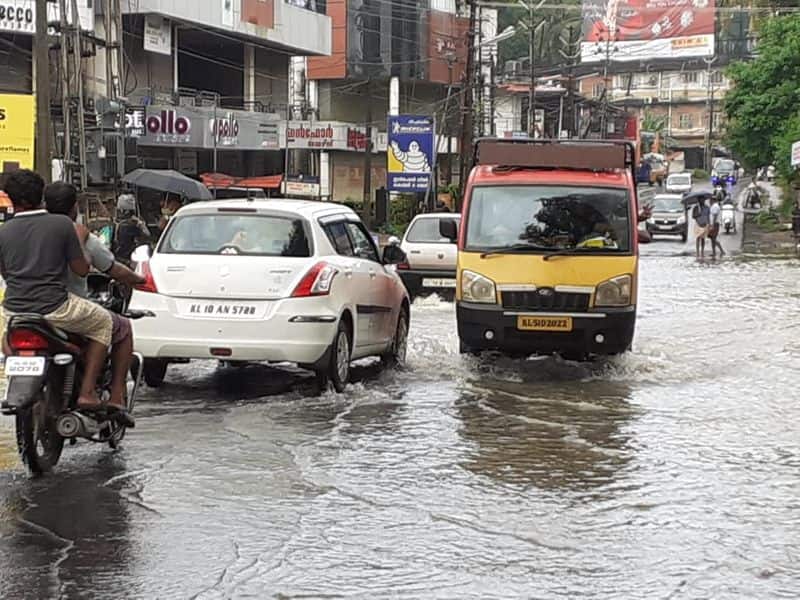 13 districts heavy rain alert...meteorological centre