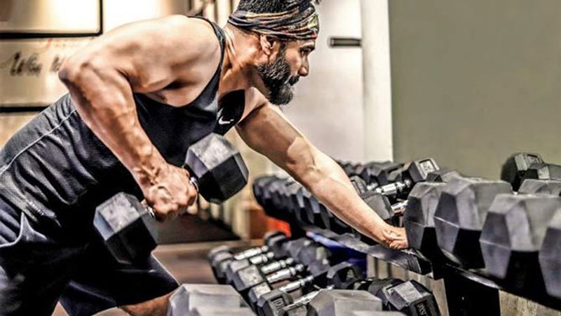 Suniel Shetty workout video going viral know is fitness secret