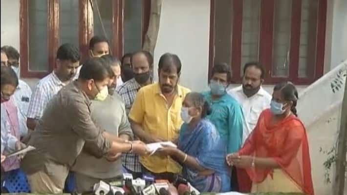 Indian 2 shooting accident .. 1 crore each to the family of the deceased .. Actor Kamal's announcement.! Indian 2 shooting accident .. 1 crore each to the family of the deceased .. Actor Kamal's announcement.!