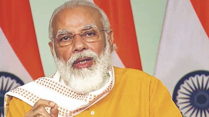PM narendra Modi speaks to Kerala CM Vijayan about Air India plane accident PM narendra Modi speaks to Kerala CM Vijayan about Air India plane accident