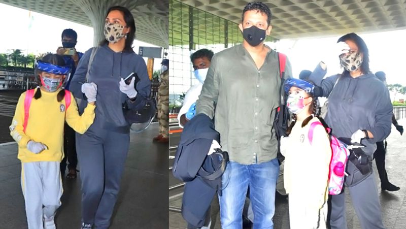 Saif Ali Khan Duaghter Sara sit on brother Ibrahim Ali Khan Shoulder KPG