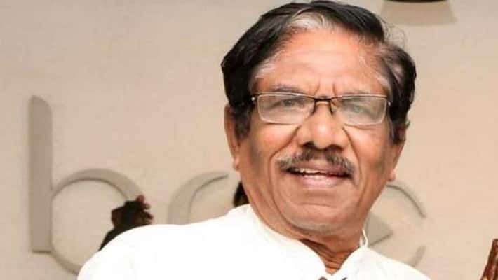 Bharathiraja release support statement for vairamuthu Bharathiraja release support statement for vairamuthu