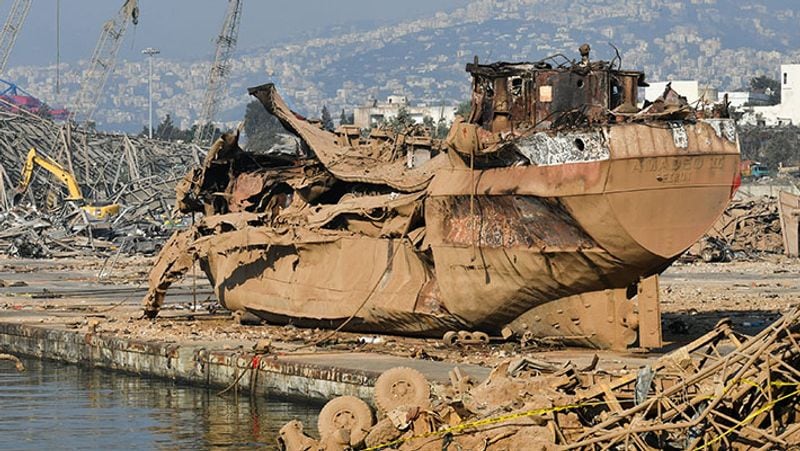 shocking photographs after the blast in Ammonium nitrate explosive in lebanon capital Beirut kpa