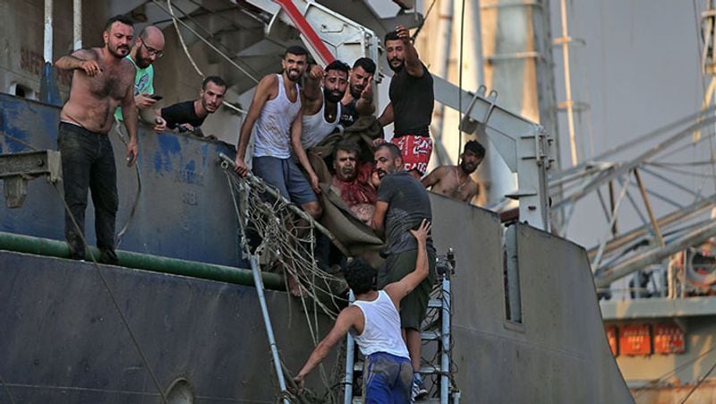 shocking photographs after the blast in Ammonium nitrate explosive in lebanon capital Beirut kpa