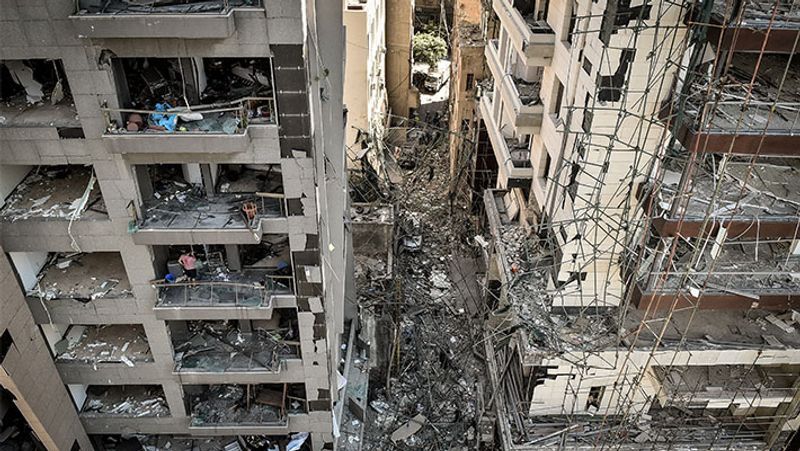 shocking photographs after the blast in Ammonium nitrate explosive in lebanon capital Beirut kpa