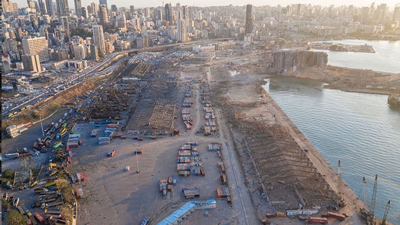 shocking photographs after the blast in Ammonium nitrate explosive in lebanon capital Beirut kpa
