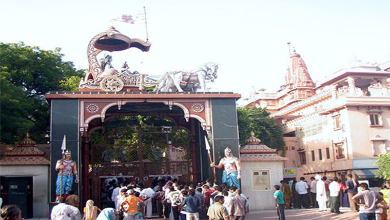 After Ayodhya now the city of Kanha started to decorate this time Janmashtami will be celebrated for two days kpl