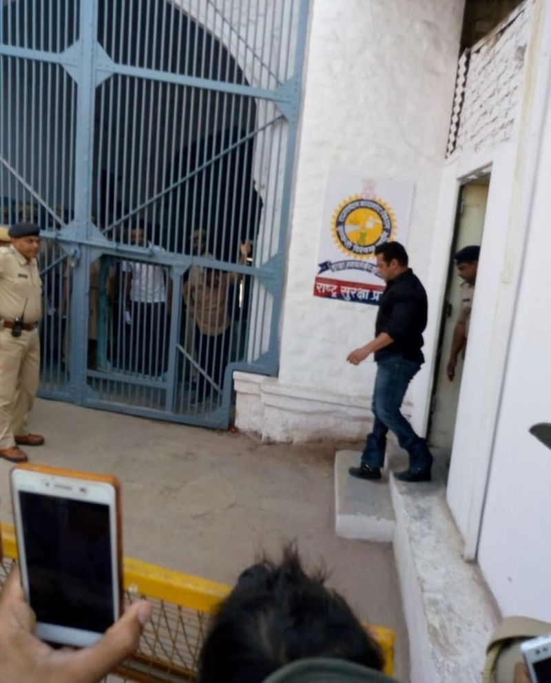 When Salman Khan used same mug for toilet, shower and tea in jail