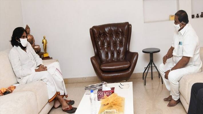 AP BJP Chief Somu Veerraju Janasena President Pawan Kalyan Meeting in HYD AP BJP Chief Somu Veerraju Janasena President Pawan Kalyan Meeting in HYD
