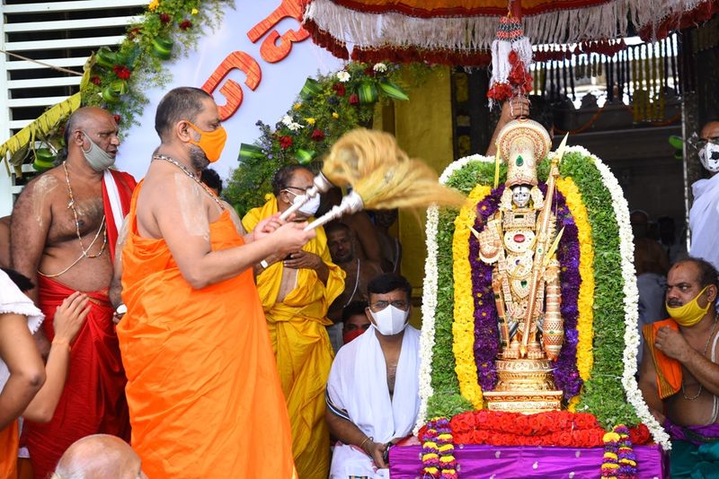Raghavendra Swamy Fair Held at Mantralaya