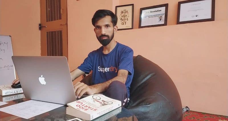 School dropout from Kashmir is now founder and CEO of UK-based web design company