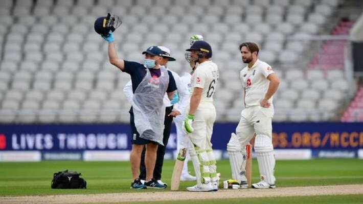 naseem shah bouncer attacks chris woakes head and crack in helmet video naseem shah bouncer attacks chris woakes head and crack in helmet video