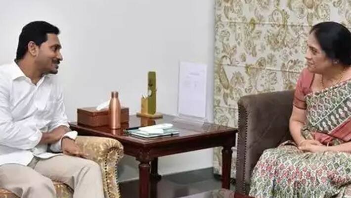 ap CS neelam sahni term extended by Central Govt ap CS neelam sahni term extended by Central Govt
