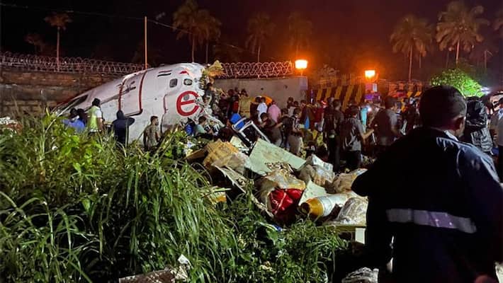 Kerala plane crash: Digital Flight Data recovered; efforts underway to retrieve Cockpit Voice Recorder Kerala plane crash: Digital Flight Data recovered; efforts underway to retrieve Cockpit Voice Recorder