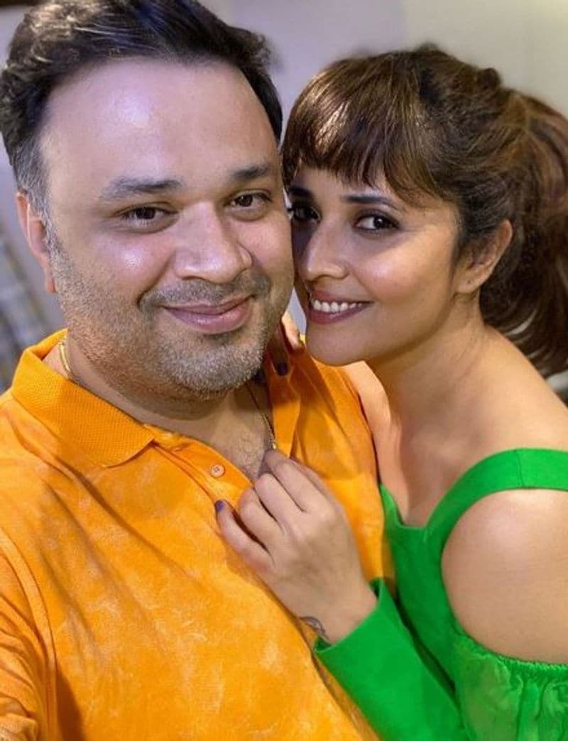 Anchor Anasuya Love Affair Has Created Tremors At Her Home And it Took 9 Years For Their marriage