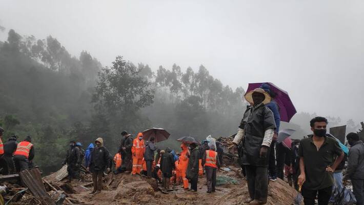Officials and local leadership in Munnar did not panic in the face of the tragedy Officials and local leadership in Munnar did not panic in the face of the tragedy
