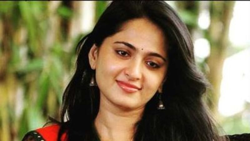 Heres how Anushka Shetty reacted to Prabhas marriage news