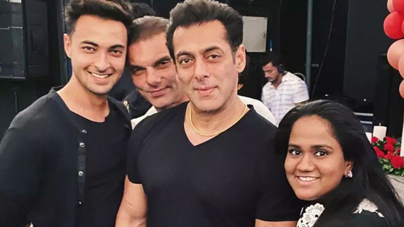 salman khan reject aditya roy kapur upcoming film offer because of brother in law ayush sharma KPJ