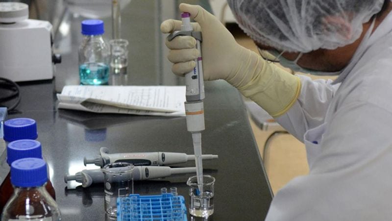 Covid 19 vaccine news And Updates know the Cost of oxford corona vaccine in India KPY