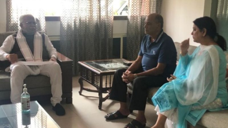 Haryana Chief Minister visits Sushant Singh Rajput's father, assured of justice ADB