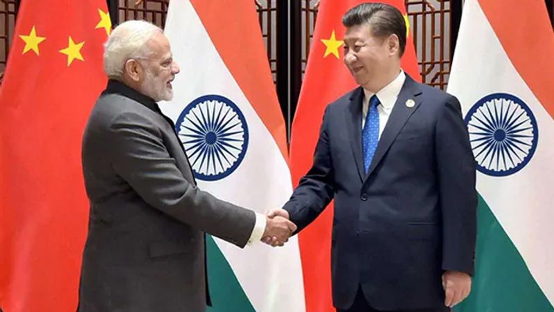 भारत की विदेश नीति पर एस जयशंकर ने कहा कि ;देश उचित और समानता वाली दुनिया के लिए प्रयास करेगा, क्योंकि अंतर्राष्ट्रीय नियमों और मानकों की वकालत नहीं करने से 'जंगल राज' हो सकता है। विदेश मंत्री ने कहा कि अगर हम कानून और मानकों पर आधारित विश्व की वकालत नहीं करेंगे तो 'निश्चित रूप से जंगल का कानून होगा।'