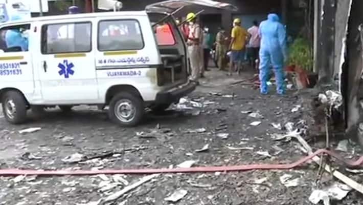 Andhra pradesh vijaywada fire At hotel covid 19 care centre rescue operation underway KPY Andhra pradesh vijaywada fire At hotel covid 19 care centre rescue operation underway KPY