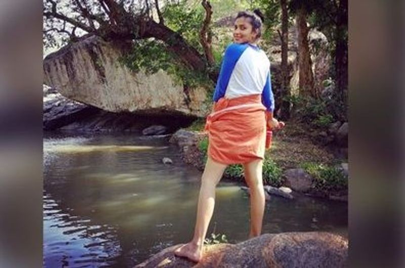 Amala Paul hot pic is just what you need to move on