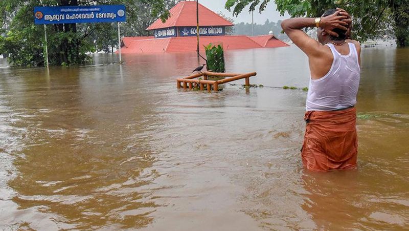 Masoon news And Updates India Heavy Rains kerala flood See pics KPY