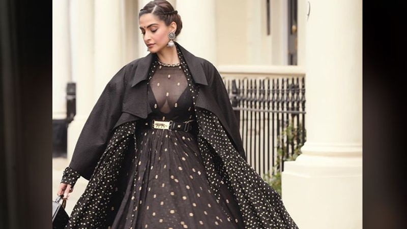 Is Bollywood Heroine Sonam Kapoor Pregnant asking fans