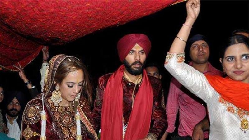 indian cricketers got married to celebrities
