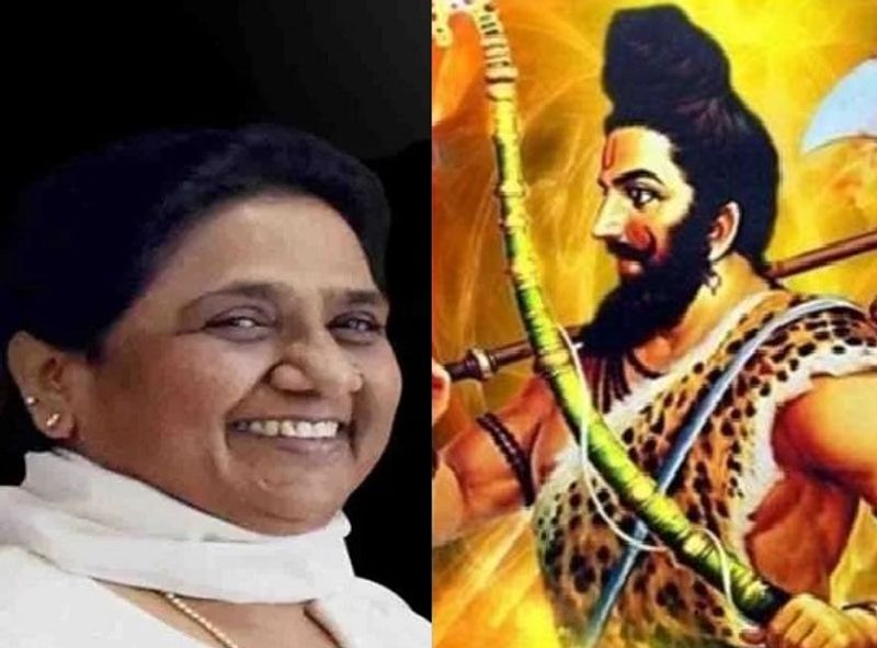 मायावती ने कहा कि चार बार बनीं बसपा की सरकार में सभी वर्गों के महान संतों के नाम पर अनेक जनहित योजनाएं शुरू की गई थीं, जिसे बाद में आई सपा सरकार ने जातिवादी मानसिकता व द्वेष की भावना के चलते बदल दिया।