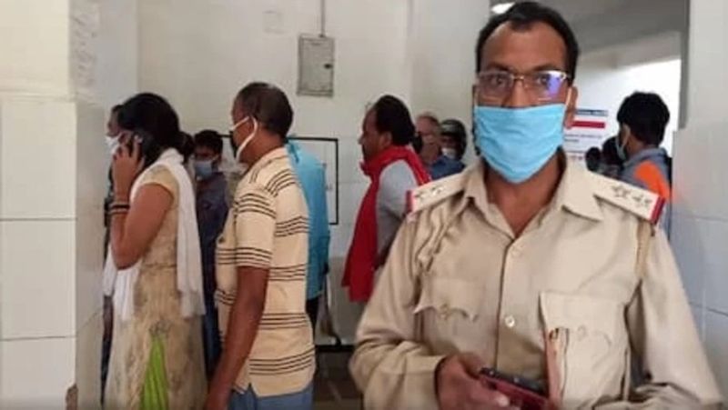 jharkhand deoghar 6 laborers died of suffocation in an under construction toilet tank kpr