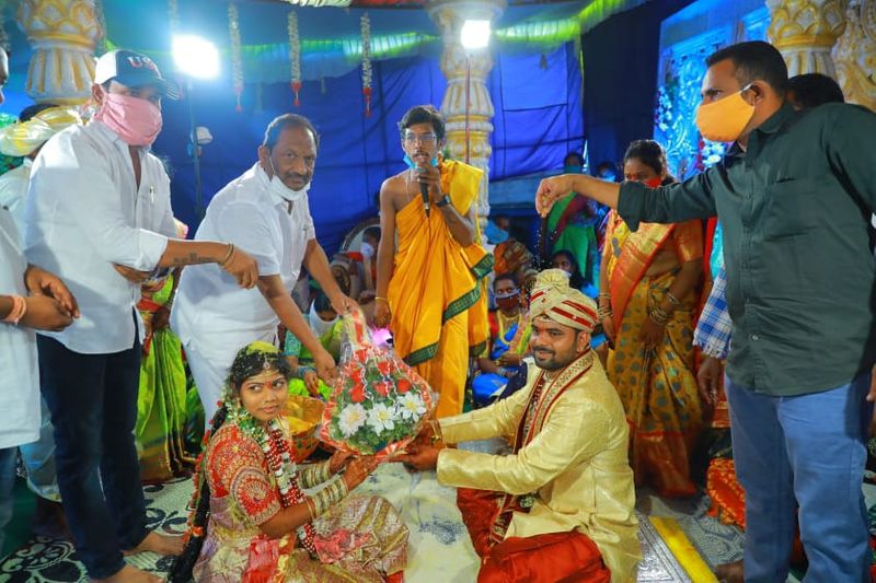 telangana minister koppula eshwar attend his gunmen marriage
