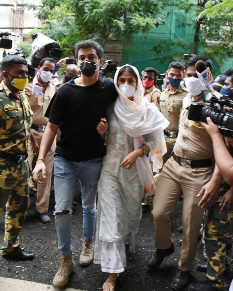 Nirbhaya Mother Asha Devi Supports Sushant Singh Rajputs Family BJC