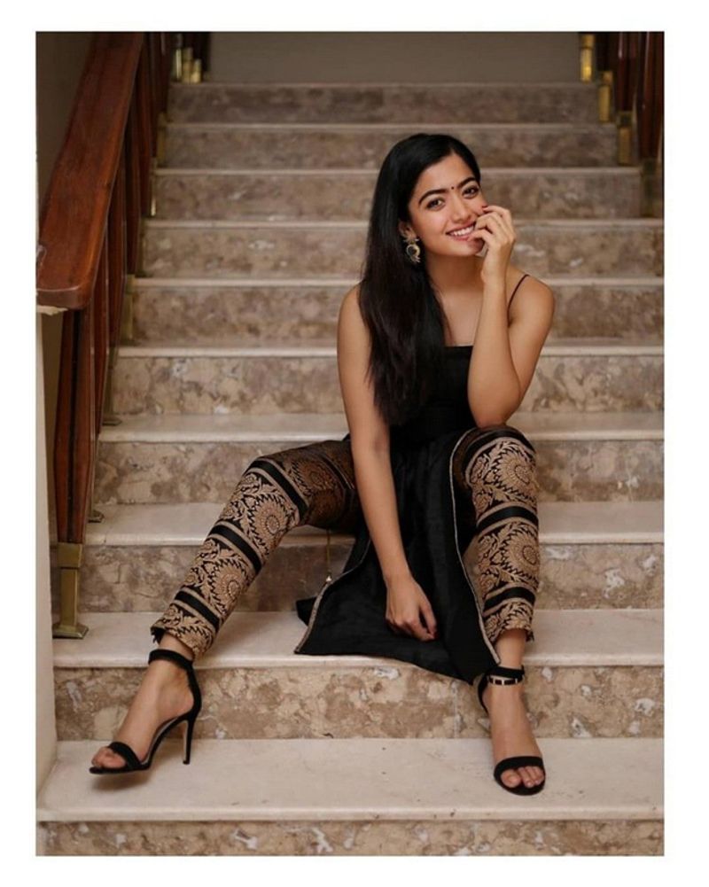 Rashmika Mandanna Latest Stunning poses