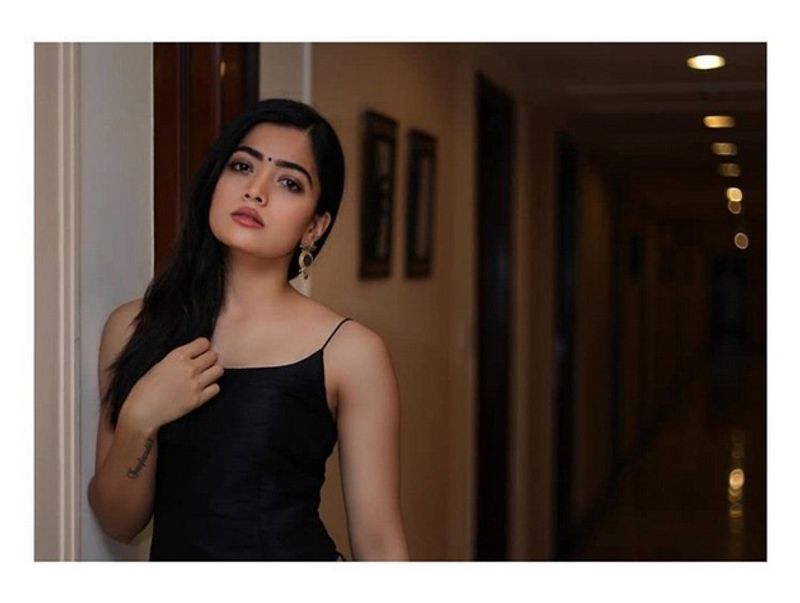 Rashmika Mandanna Latest Stunning poses